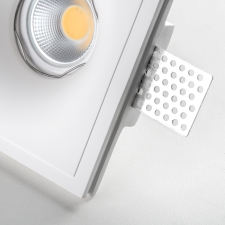 светильник встраиваемый гипсовый скрытой установки д/гипсокартонного потолка с малозаметной фиксирующей пружиной mr16 gu10 anello lightstar 002000